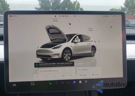 2022 Tesla Model Y Long Range Dual Motor All-Wheel Drive z USA, uszkodzony, nr VIN 7SAYGAEE7NF486066